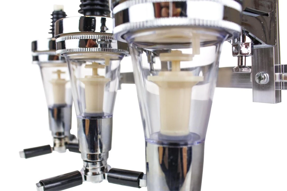 United Entertainment - Bar Butler Flessenhouder Wandmontage Voor 3 Flessen, Cocktail Drankdispenser Voor Man Cave Thuisbar Keuken, 23x11x36 Cm 4 United Entertainment - Bar Butler Flessenhouder Wandmontage Voor 3 Flessen, Cocktail Drankdispenser Voor Man Cave Thuisbar Keuken, 23x11x36 Cm - Afbeelding 2