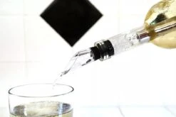 Wijnschenker - Wijnkoeler Stick - Wijn Koeler Staaf - Wijn Fles Koeler - Wijn Accessoires 12 Wijnschenker - Wijnkoeler Stick - Wijn Koeler Staaf - Wijn Fles Koeler - Wijn Accessoires -Skimask 1200x800 250