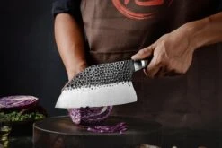 Hakbijl - Slagersmes - BBQ - Handmade - Hak Mes - Mes - Mannen - Koken - BBQ Master - Roestvrij Staal - Stoer - Handgemaakt - Koksmes - CADEAU TIP! 26 Hakbijl - Slagersmes - BBQ - Handmade - Hak Mes - Mes - Mannen - Koken - BBQ Master - Roestvrij Staal - Stoer - Handgemaakt - Koksmes - CADEAU TIP! -Skimask 1200x800 39