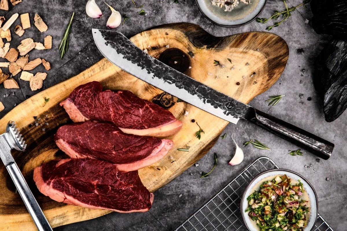 Forged Brute Slagersmes 25,5cm - RVS - In Houten Giftbox 8 Forged Brute Slagersmes 25,5cm - RVS - In Houten Giftbox - Afbeelding 6