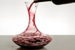 LYVA Decanteerkaraf - Luxe Rode Wijnkaraf - Decanteerkan - Wijnkan - Decanteerkaraf - Wijnschenker - Glas Karaf - Cocktail Karaf - 1,5l 16 LYVA Decanteerkaraf - Luxe Rode Wijnkaraf - Decanteerkan - Wijnkan - Decanteerkaraf - Wijnschenker - Glas Karaf - Cocktail Karaf - 1,5l -Skimask 1200x802 6