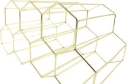 Wijnrek Hexagon 9 Flessen | Flessenrek | Wijn Accessoires | Wijnkast | Wijnrek Metaal | Wijnrekken | Wijnfleshouder | Wijnhouder | Goud 22 Wijnrek Hexagon 9 Flessen | Flessenrek | Wijn Accessoires | Wijnkast | Wijnrek Metaal | Wijnrekken | Wijnfleshouder | Wijnhouder | Goud -Skimask 1200x803 4