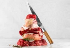 Forged Olive Koksmes 20cm - Olijfhout - In Houten Giftbox -Skimask 1200x822