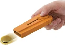 Spinning Hat Bierdop Schieter - Bier Opener -Skimask 1200x837 2