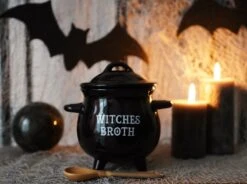 Something Different Soepkom Witches Broth Cauldron With Broom Spoon Zwart 11 Something Different Soepkom Witches Broth Cauldron With Broom Spoon Zwart -Skimask 1200x896 10