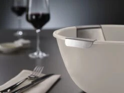 Joseph Joseph - Uno Saladeschaal - Met Saladebestek -Skimask 1200x900 242