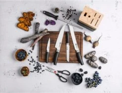 ZWILLING Now Messenblok - 7-Delig – 4 Messen – 1 Schaar – 1 Slijpstaaf – RVS Messenset - Zwart -Skimask 1200x912