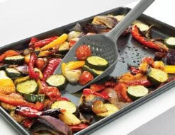 Joseph Joseph Scoop Plus Vergietlepel - Schuimspaan - Frituurschep -Skimask 1200x930 4