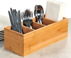 Merkloos Bestekbak FSC® Bamboe Hout - Staande Bestekhouder - Bestekbakje Houder - Bestek Bak Organizer- Bestekcassette - 35 X 14 X 12 Cm 8 Merkloos Bestekbak FSC® Bamboe Hout - Staande Bestekhouder - Bestekbakje Houder - Bestek Bak Organizer- Bestekcassette - 35 X 14 X 12 Cm -Skimask 1200x984 2